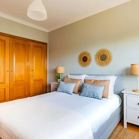 Family Retreat * كاسكايس